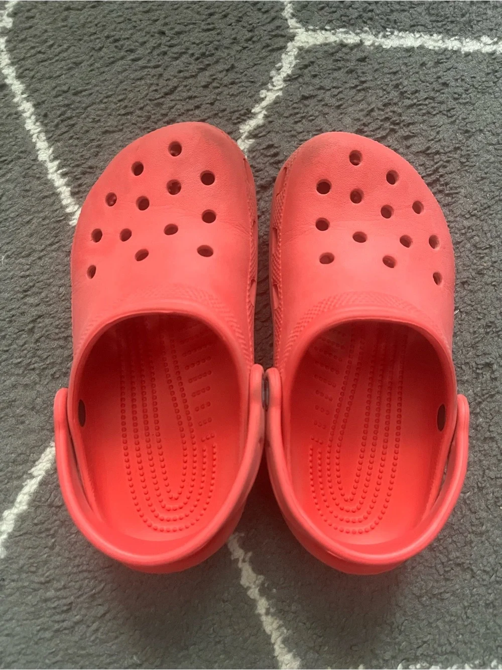 CROCS Kids Unisex Coral-Red Classic Clog